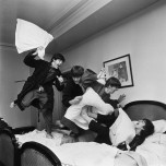 Harry Benson, Beatles pillow fight, Paris 1964