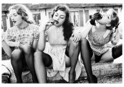 Ellen von Unwerth, Fräulein, Art Edition A (Peaches)