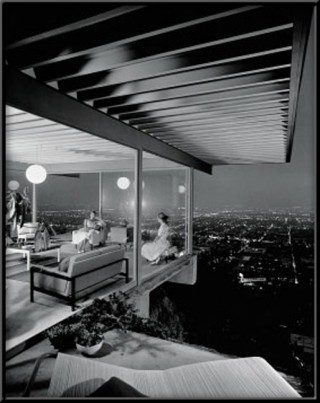 Julius Shulman, Modernism Rediscovered, 3 Vols. <a href="/pages/en/catalogue/artists_editions/prints/01026/facts.shulman_portfolio_01_case_study_house_22.htm" target="_self">Shulman Portfolio #01</a> - Case Study House #22. Limited edition of 60 copies worldwide, individually signed and numbered by Julius Shulman.