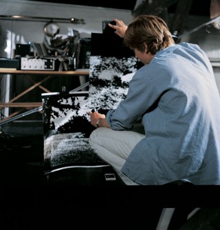 Still from 'Blow-Up' (1966). As Thomas blows up his photos, the real images become abstract and start to resemble his friend's paintings. They lose form and 'disappear', just as each character in the film disappears. (c) Warner Home Video