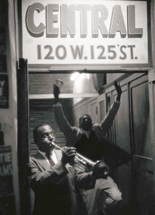 William Claxton. Jazzlife Cootie Williams, Central Ballroom, Harlem.<br /> (c) William Claxton