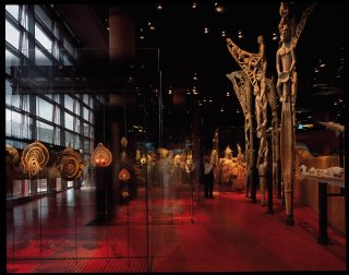 Jean Nouvel by Jean Nouvel. Complete Works 1970-2008 Quai Branly Museum, Paris (France) 1999–2006. Photo (c) Philippe Ruault