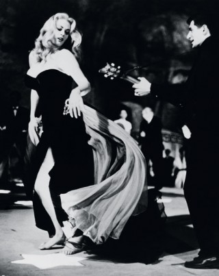 Still from 'La dolce vita' (1960). Sylvia (Anita Ekberg) celebrates the release of her new film by dancing the night away at Caracalla's nightclub.