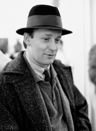 Martin Kippenberger after the opening of an exhibition by Hubert Kiecol, Gallery B&auml;rbel Gr&auml;sslin, Frankfurt am Main, 1985. Foto: Wilhelm Sch&uuml;rmann