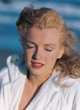 Photo: Andr&eacute; de Dienes