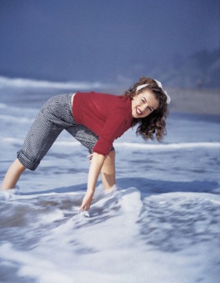 Photo: Andr&eacute; de Dienes
