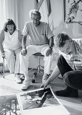 Helmut Newton, SUMO Cologne, September 1998: Helmut and June Newton checking the proofs with TASCHEN’s Head of Prepress Horst Neuzner. Up to six proofs per print were necessary to meet their perfectionist quality standards.