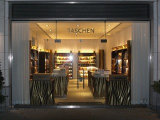store lo opening 02