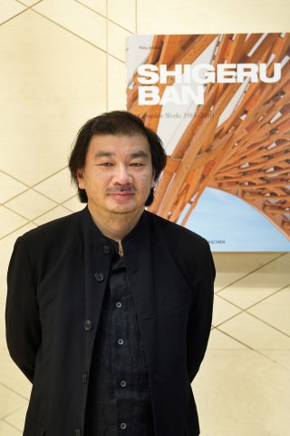 Shigeru Ban. Complete Works 1985-2010 Shigeru Ban<a href="http://www.taschen.com/pages/downloads1/press_frankfurt_bookfair_shigeru_ban_07_1010061621_id_390288.zip"><strong><br /> Télécharger l'image en haute définition<br /> </strong></a>