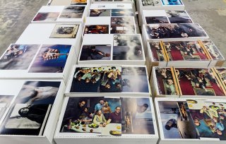 Annie Leibovitz <span style="display:inline-block;font-family:verdana, helvetica, geneva, arial;font-size:9px;line-height:13px;">Printed pages at Passavia Printers, Passau, Germany.<br /> © TASCHEN</span>