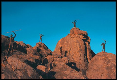 Riefenstahl, Portfolio - Men on the cliffs Riefenstahl, Portfolio - Men on the cliffs