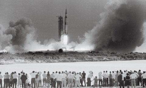 Norman Mailer. MoonFire: The Epic Journey of Apollo 11
