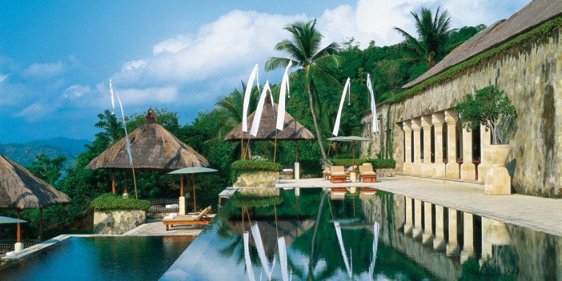 Great Escapes Around the World, Vol.2