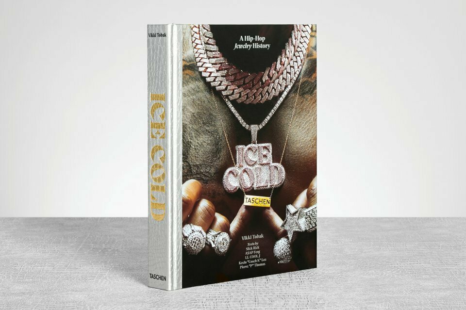 Ice Cold. A Hip-Hop Jewelry History - image 1