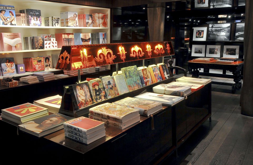 Libros TASCHEN Store París