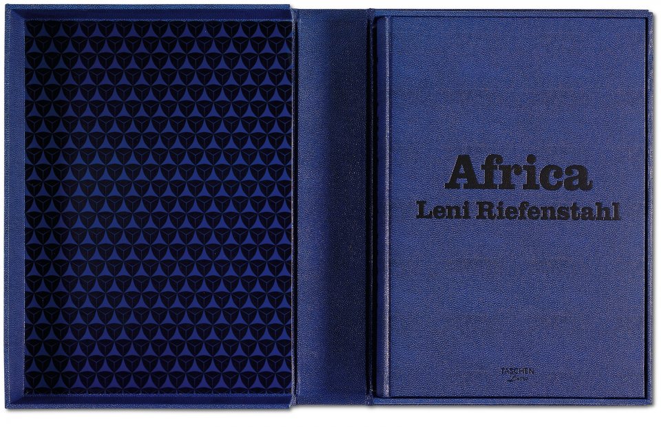 Leni Riefenstahl. Africa - image 1