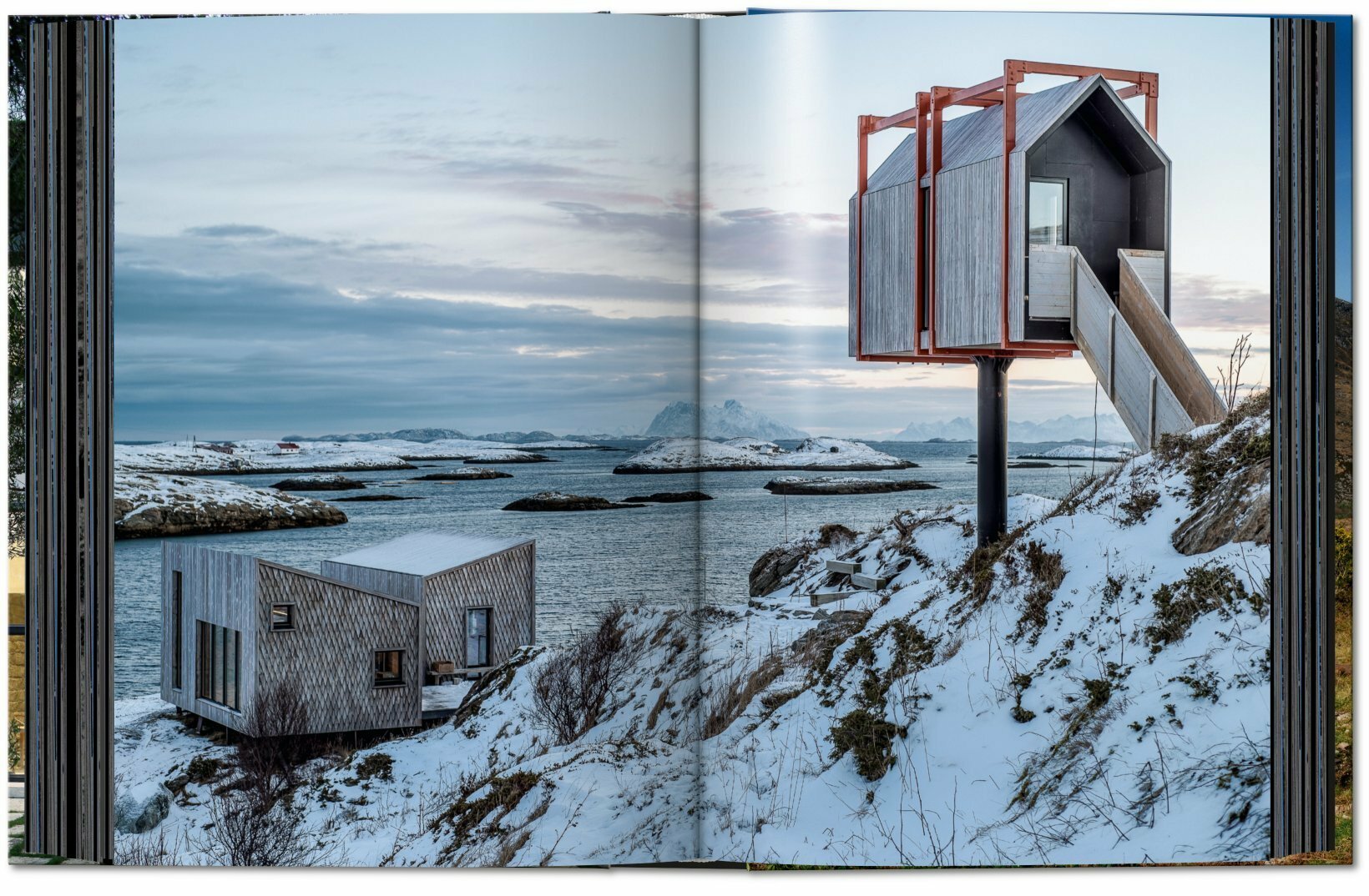 Homes For Our Time. Contemporary Houses Around The World-4
